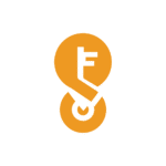 Cheie de apartament în mână, simbolizând achiziția imobiliară.